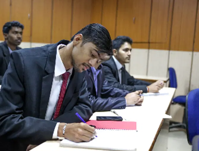 IMS Ghaziabad Lecturer Room photo 4